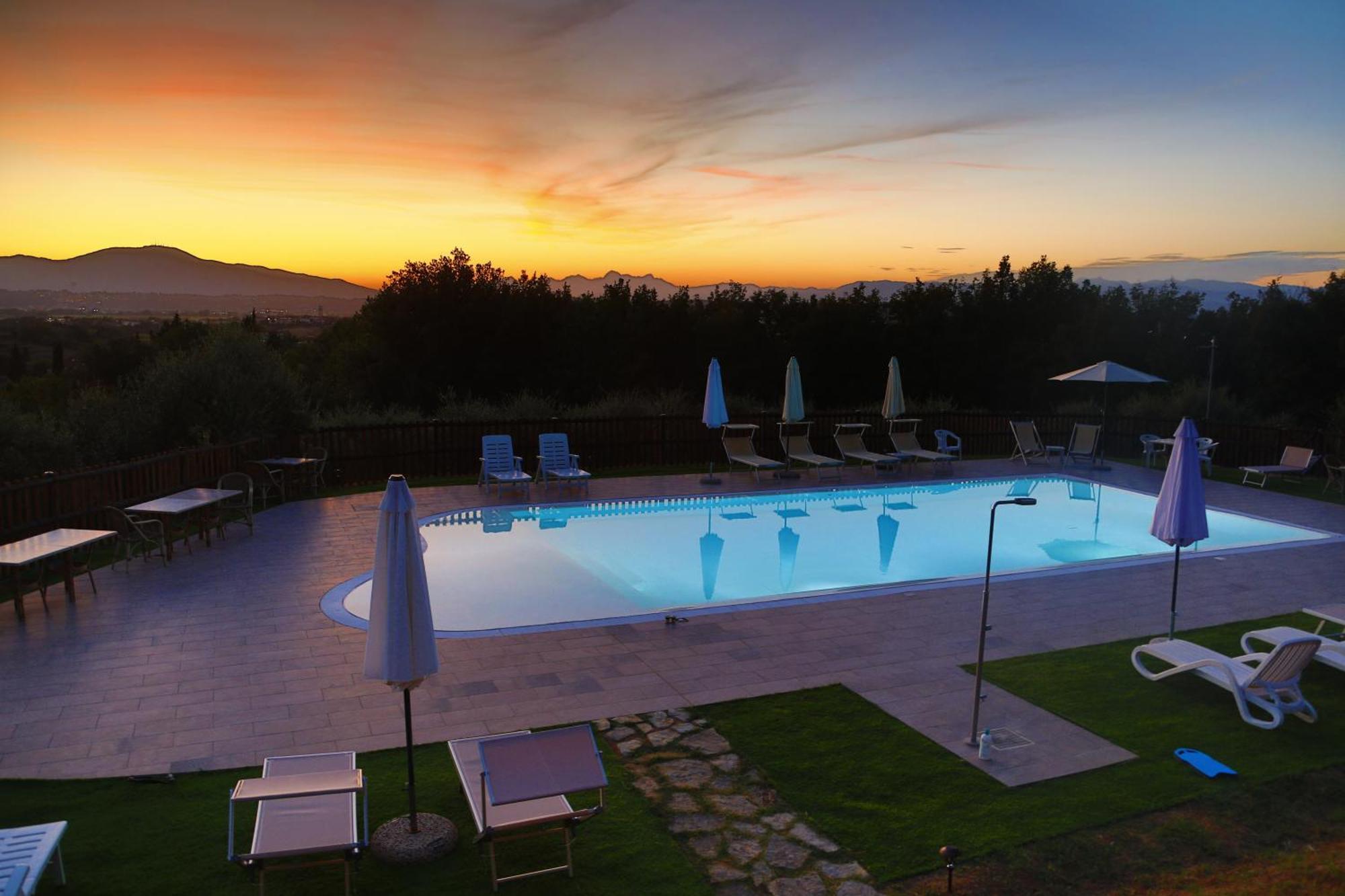 Agriturismo Cascina Cipressa San Romano  Bagian luar foto