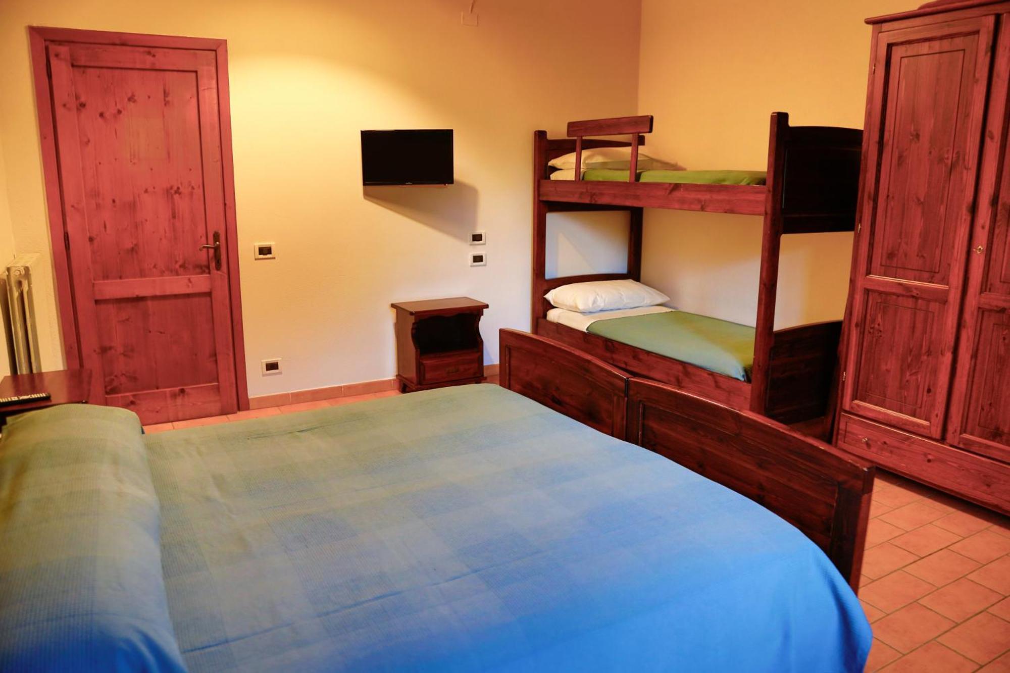 Agriturismo Cascina Cipressa San Romano  Ruang foto