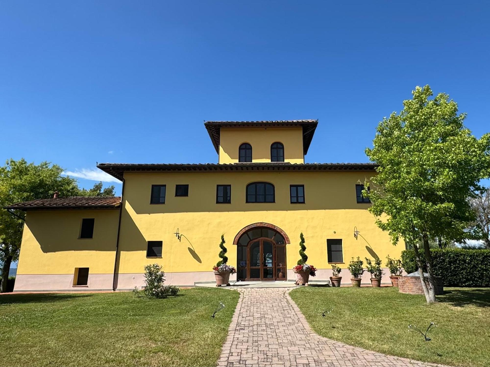 Agriturismo Cascina Cipressa San Romano  Bagian luar foto