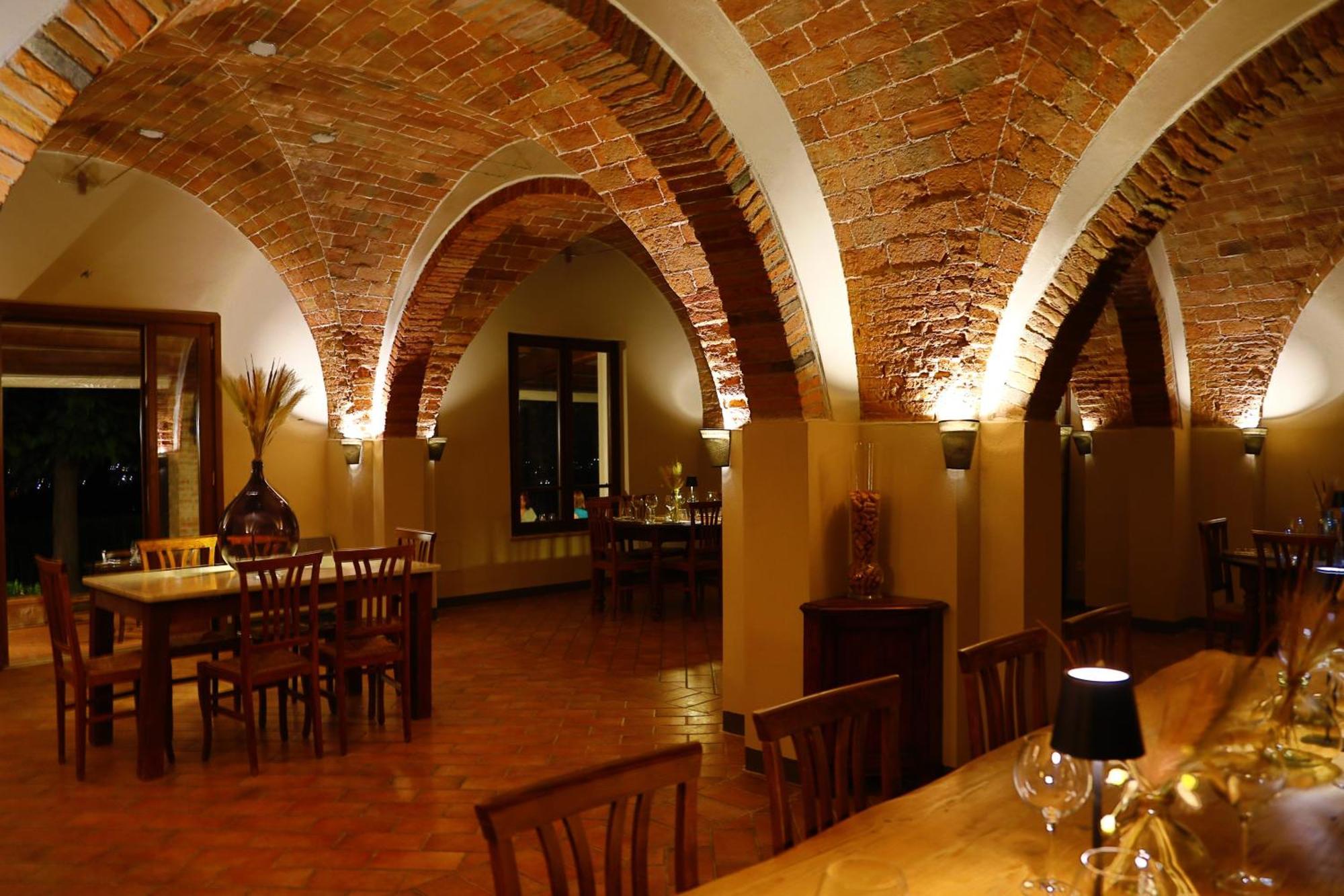 Agriturismo Cascina Cipressa San Romano  Bagian luar foto