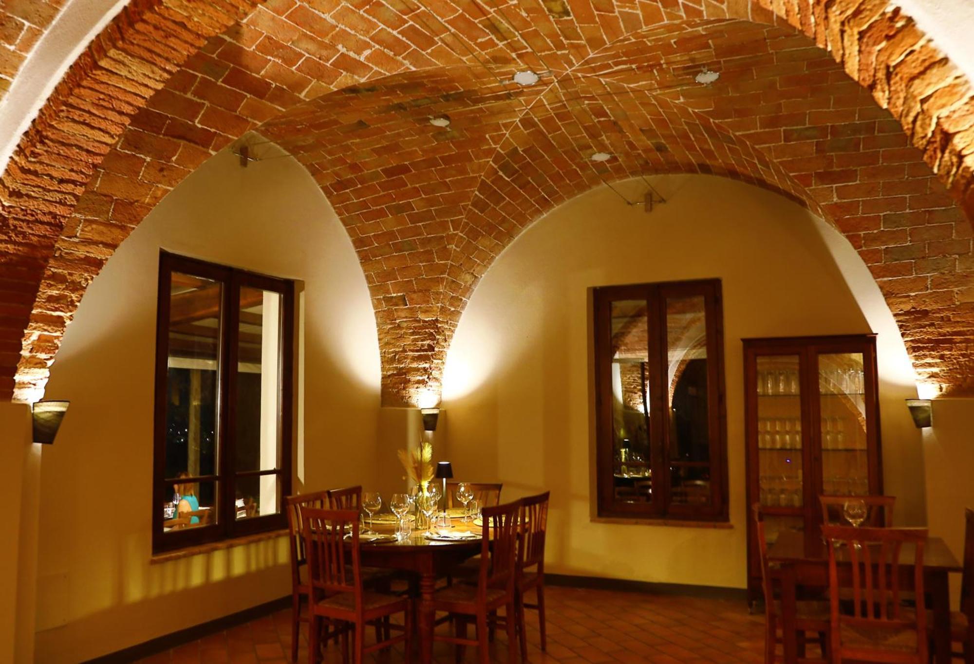 Agriturismo Cascina Cipressa San Romano  Bagian luar foto